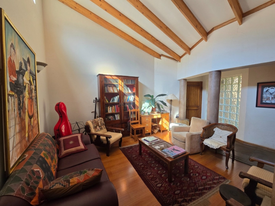 4 Bedroom Property for Sale in Heuwelsig Free State